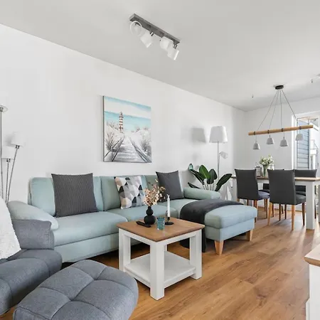 아파트 Maltes-Ostseekoje Parken Frei Vorm Haus, 500M Zum Strand,Infrarotsauna,Magenta Tv Mit Netflix ,Disney Tv,Rtl Plus, Kaminofen, E-Rad Im Fahrradschuppen,Mueckenschutz 올페니츠