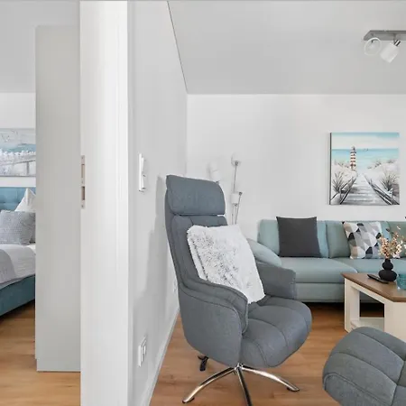 Maltes-ostseekoje Parken Frei Vorm Haus, 500m Zum Strand,infrarotsauna,magenta Tv Mit Netflix ,disney Tvund Rtl Plus, Kaminofen Im Wohnzimmer,ab Oktober Brennholz Gratis Fahrradschuppen,mueckenschutz Lägenhet Olpenitz